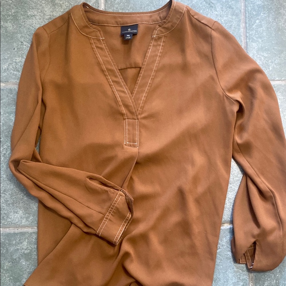 Women's Brown V-Neck Top